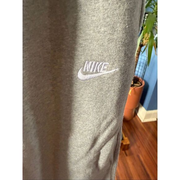 Nike Sportswear Club Fleece sweatsuit Lg - Picture 6 of 8